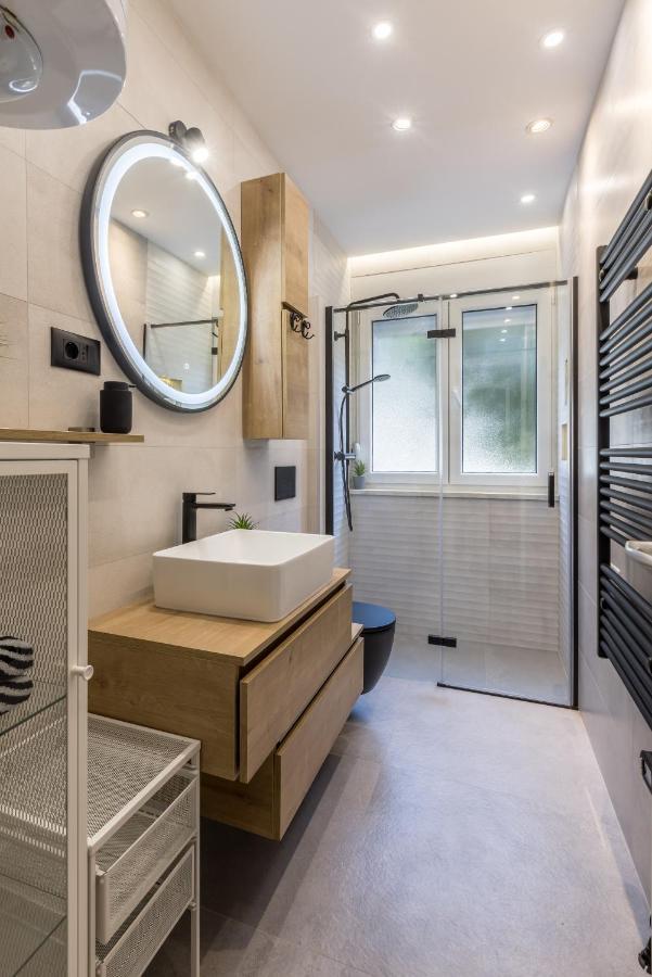 Artistic Chill Art Apartment 2+2.Centar Of Split. Extérieur photo